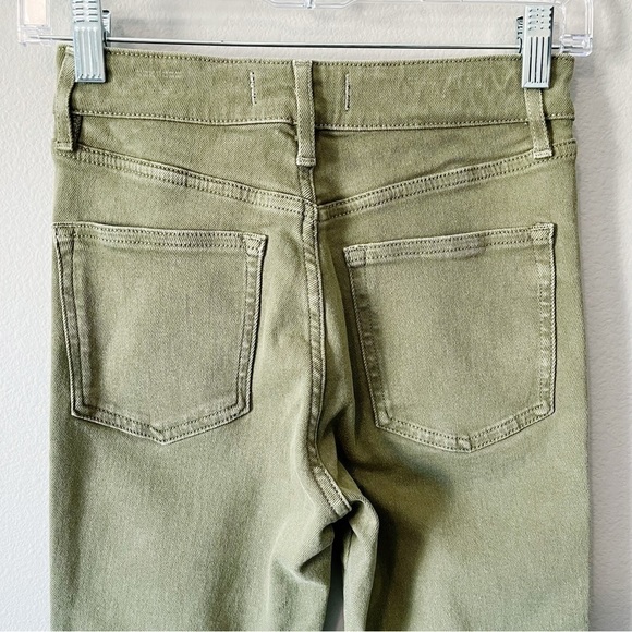 Free People We The Free NEW Raw High-Rise Jegging Jeans Army Green Size 26 - Picture 9 of 13